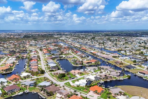 Punta Gorda Isles (Boat dock and Boat lift not available)