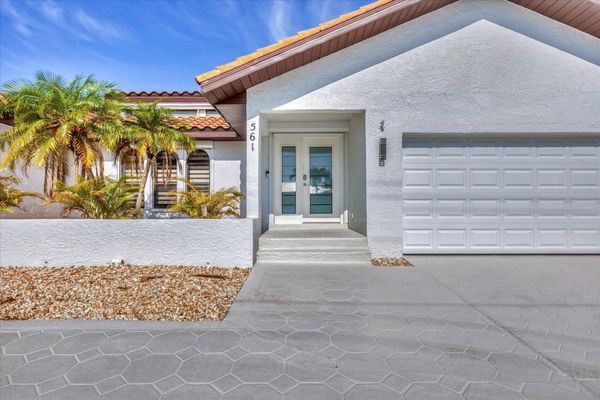 Beautiful 3-Bedroom, 2-Bathroom Canal-front home with Private West facing Pool in Punta Gorda, FL