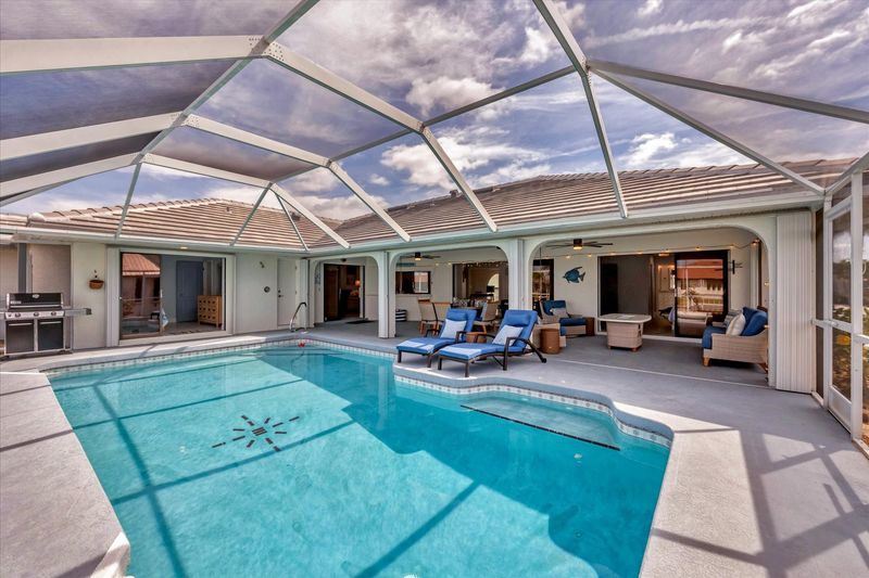 Sparkling Private Pool faces west
