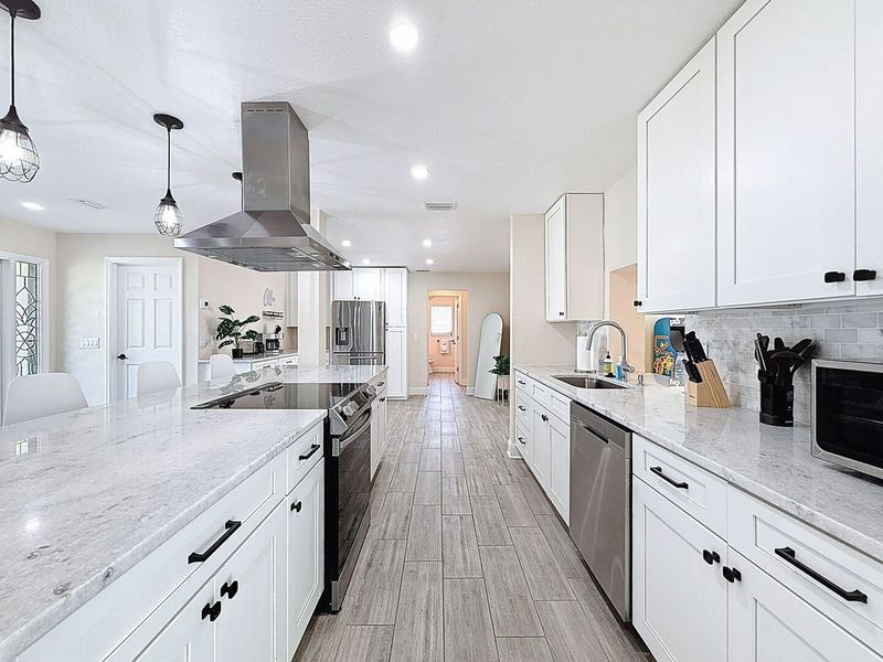 Kitchen with Island