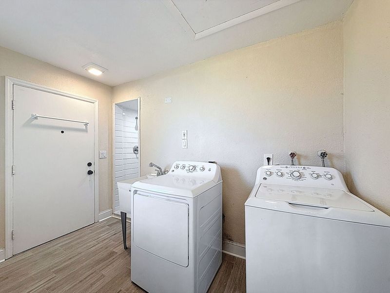 Laundry Room - Full size washer and dryer