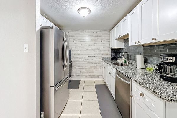 Centrally Located | Pet Friendly | Open Floor Plan