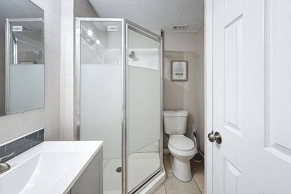 Primary Bathroom - Walk-in Shower