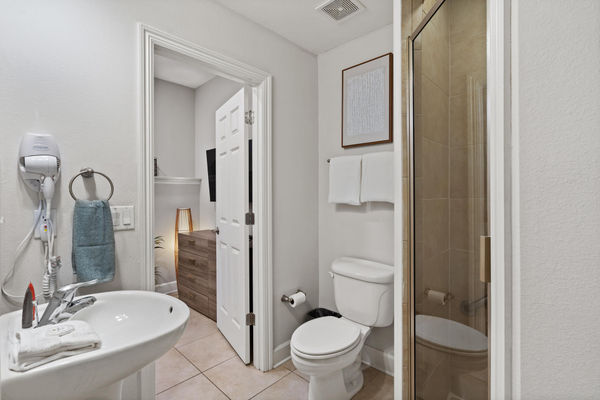 Shared Bathroom 3 1st Floor Shower