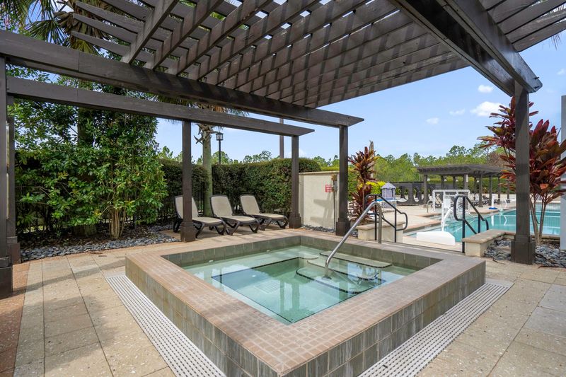 Spa overlooking the Pool
