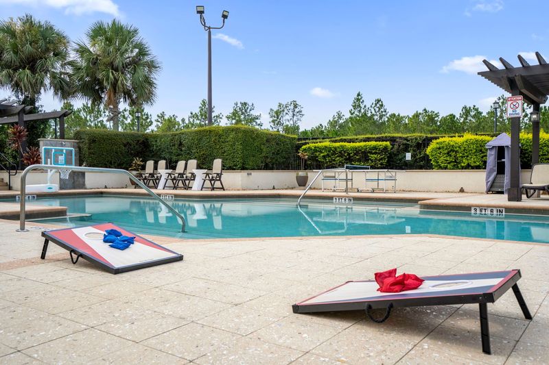 Pool/Cornhole