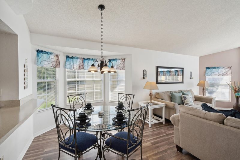 Dining/living Room