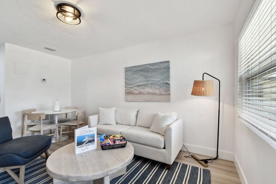 Newly Renovated Treasure Island Getaway