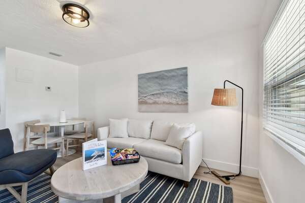Newly Renovated Treasure Island Getaway