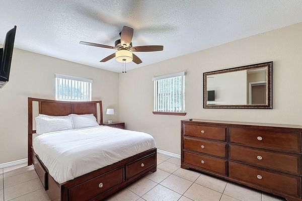 Bedroom 2 - Queen Bed, 1 dresser and under bed storage