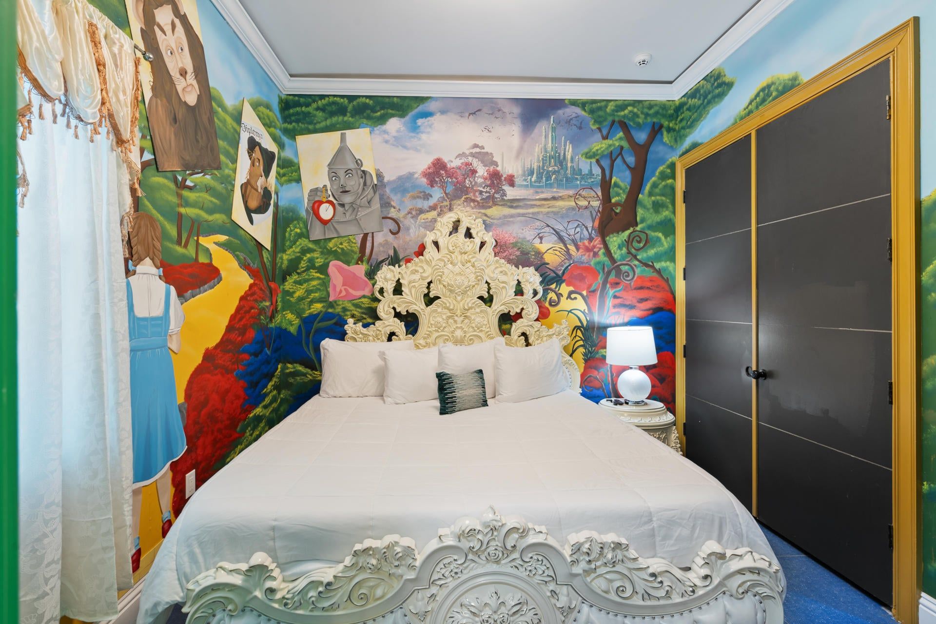 Gallery Photo