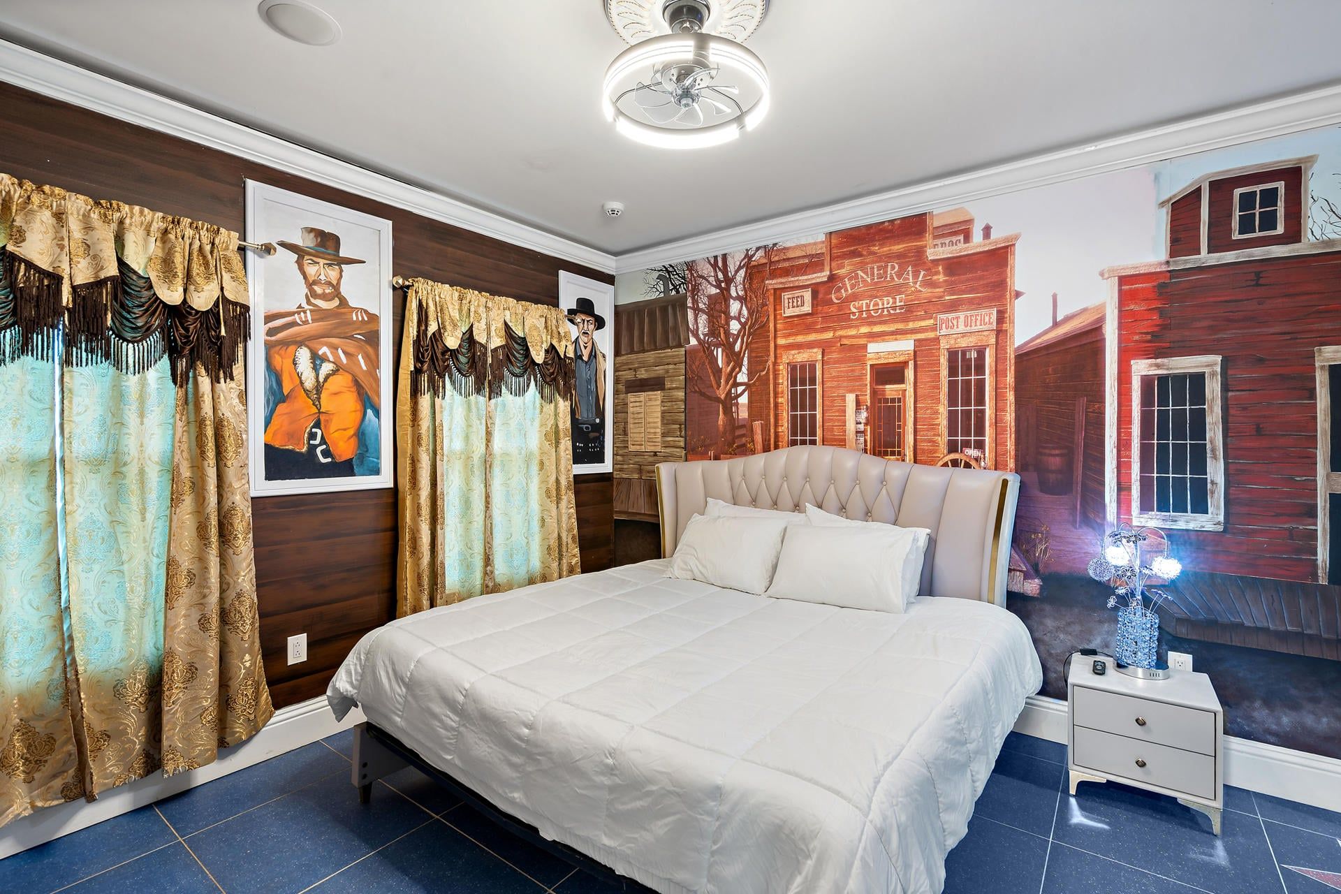 Gallery Photo