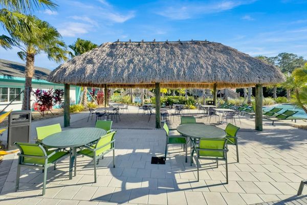 Storey Lake-Bronson Club-Pool Deck