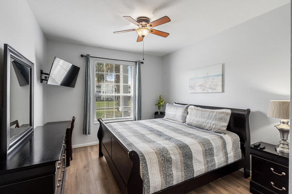 Master King Bedroom 1 Attached Bathroom 43" Roku TV