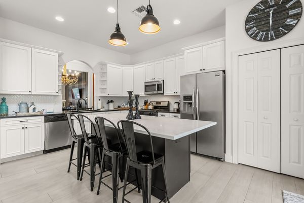 Everything you need to prepare a delicious meal can be found in your fully-equipped kitchen