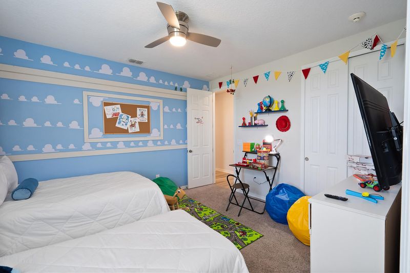 Twin/Double Bedroom 4 Upstairs Toy Story