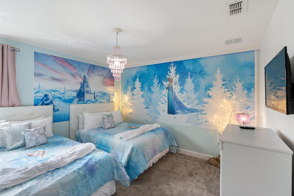Two Doubles Bedroom 7 Upstairs 32" Roku TV Frozen Theme