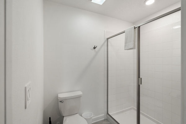 Jack N Jill Bathroom 4 Upstairs Shower