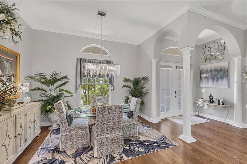 Foyer and dining room  area