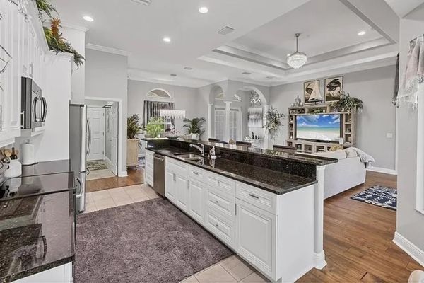 Bright, fully-equipped kitchen with lots of countertop and storage space