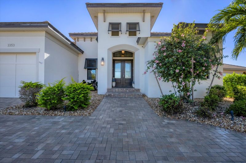 Gorgeous 4 bedroom, 3 bathroom waterfront home with private pool in Punta Gorda, FL