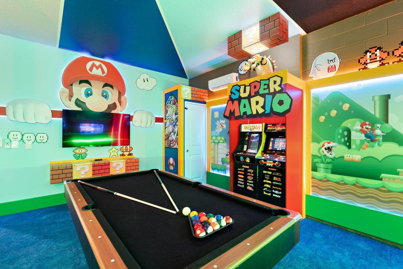 Game Room 50" Roku TV Pool Table 2/42" TVS With 2 Game Controls 2 Video Arcades Billards Ball Gmae