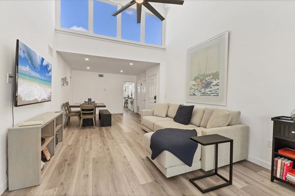 Beachfront Bliss (TAR1555-B212)