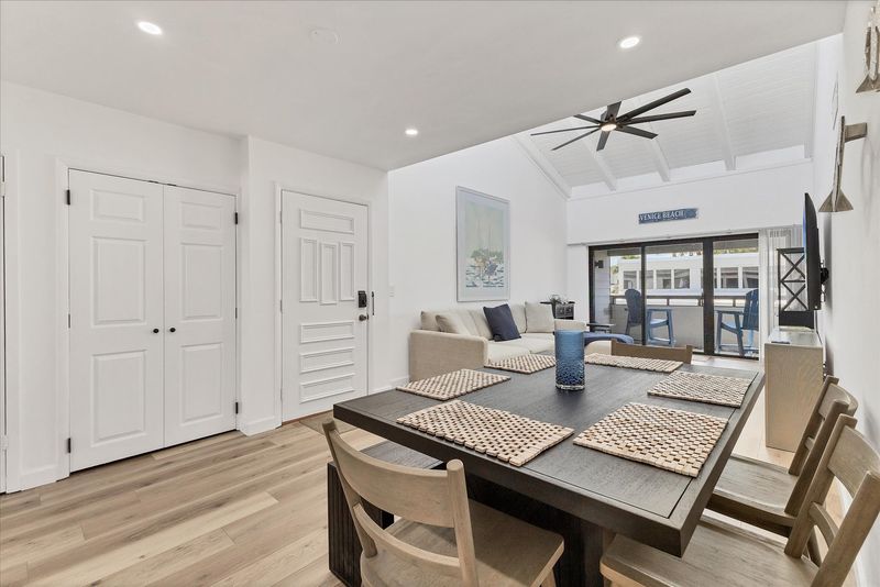 Dining table seats 6