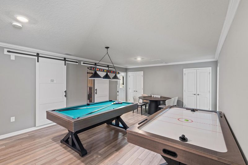 Loft / Game Room Pool Table Air Hockey