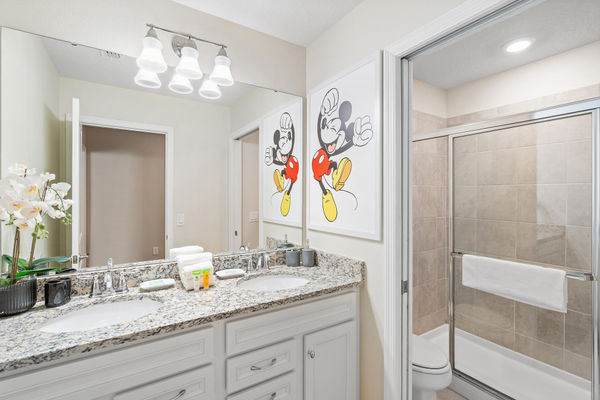 Hall Bathroom Upstairs 6 Shower