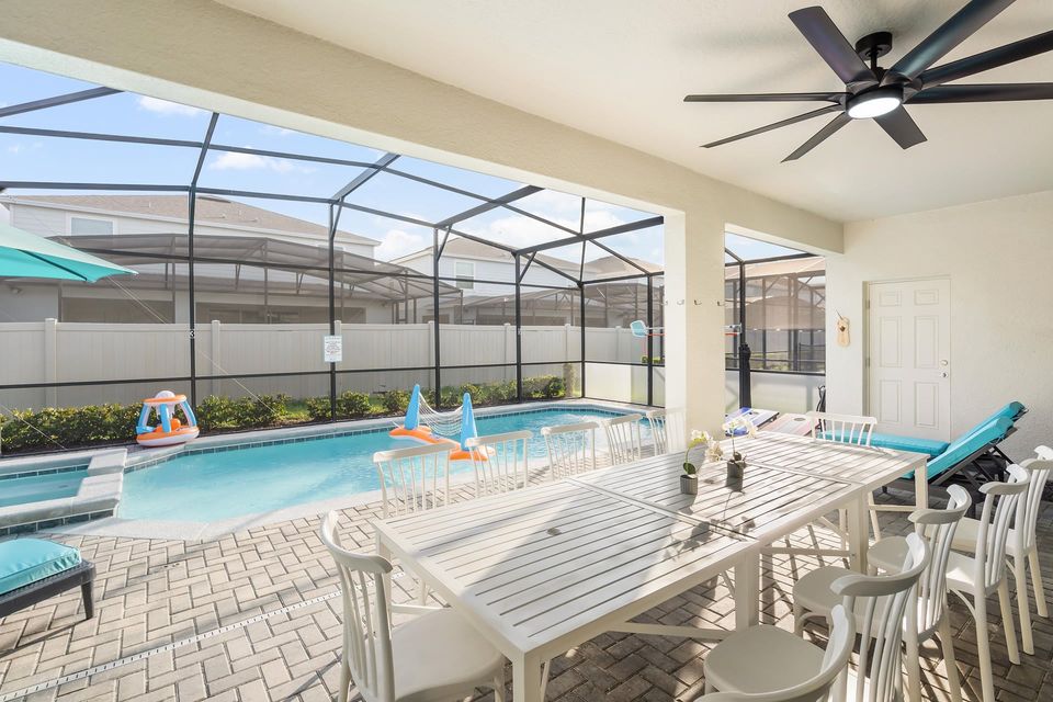 Patio Dining