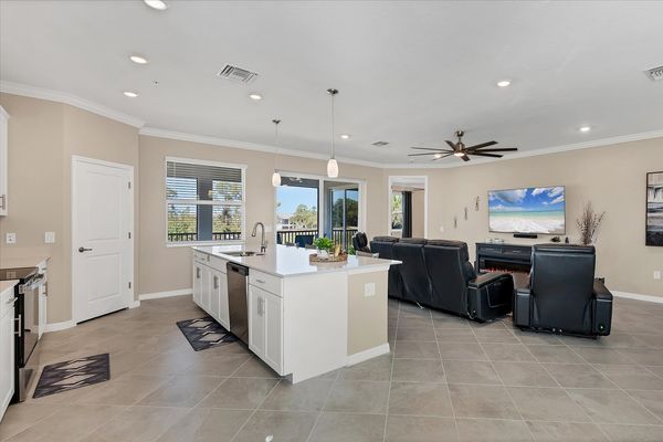 Beautiful, bright, open living space