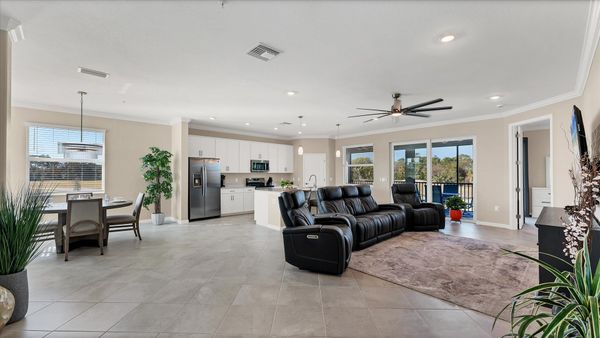 Beautiful, bright, open living space