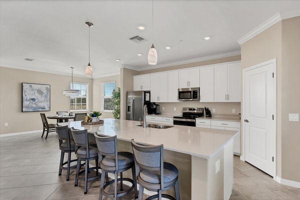 Gorgeous, fully-equipped kitchen with all new appliances and large kitchen island that seats 4