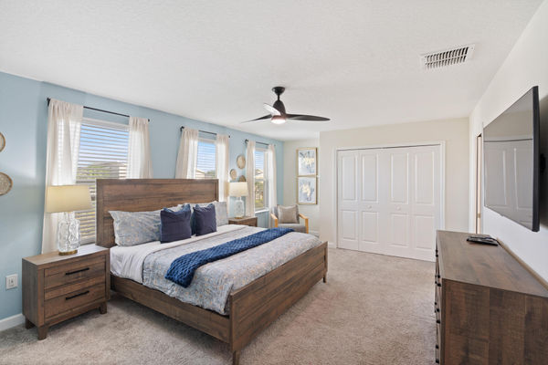 Master King Bedroom 1 Upstairs Attached Bathroom 55" Smart TV