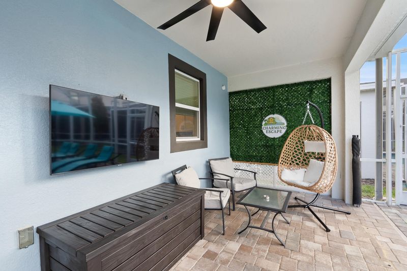 Patio 55" Smart TV