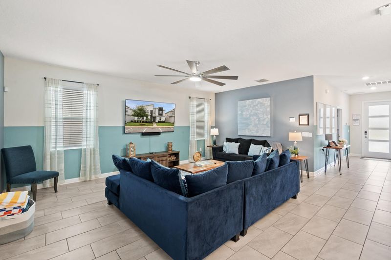 Living Room (Angle)