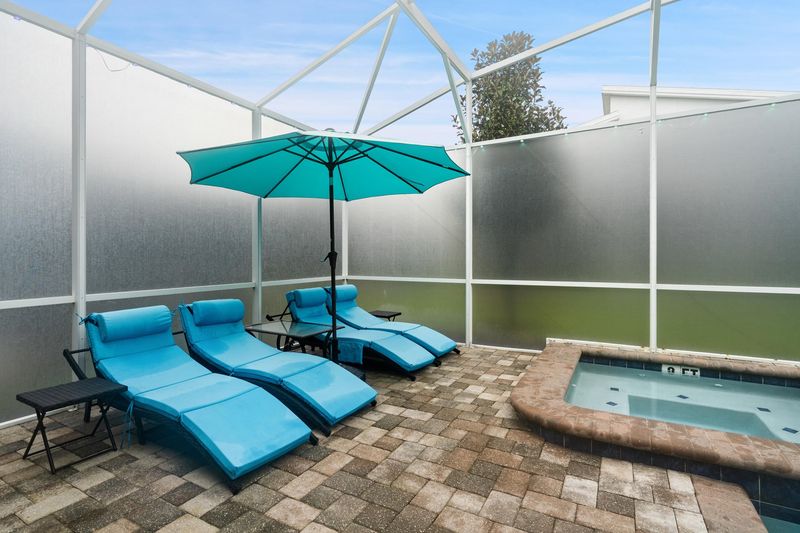 Pool Lounge area