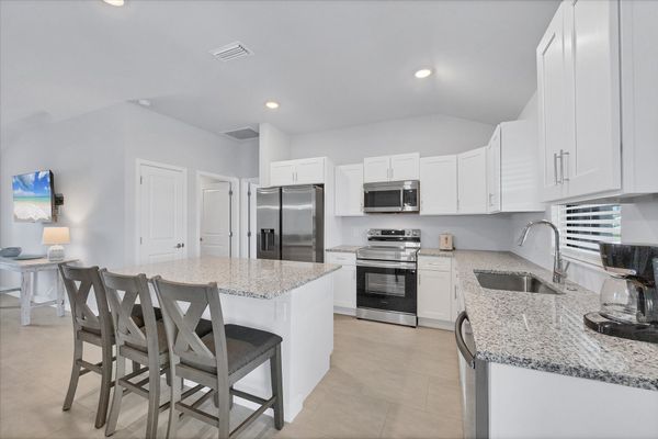 Fully-equipped kitchen