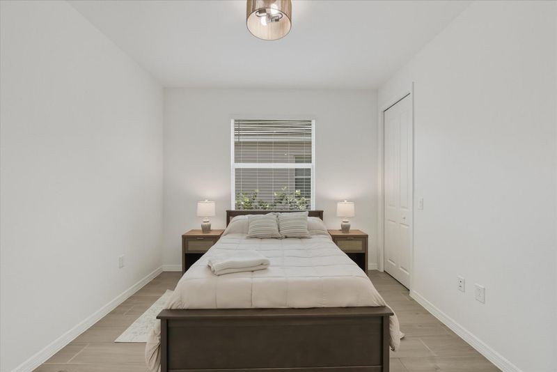 Guest bedroom 1 with double bed