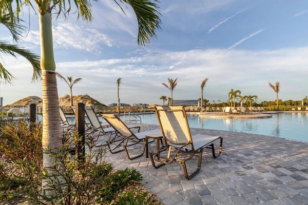 Heritage Landing clubhouse pool