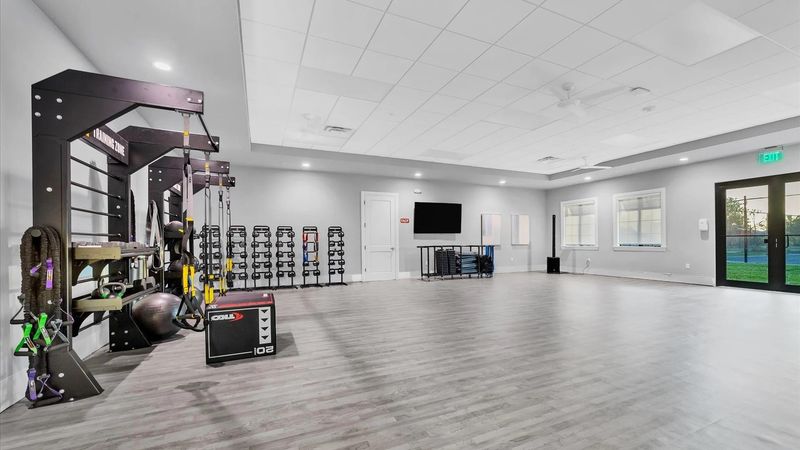 Heritage Landing clubhouse fitness room