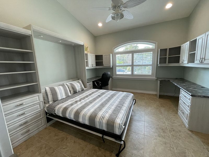 Office with Murphy bed