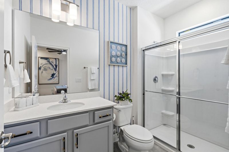 Queen Suite Bathroom 8 Upstairs Shower