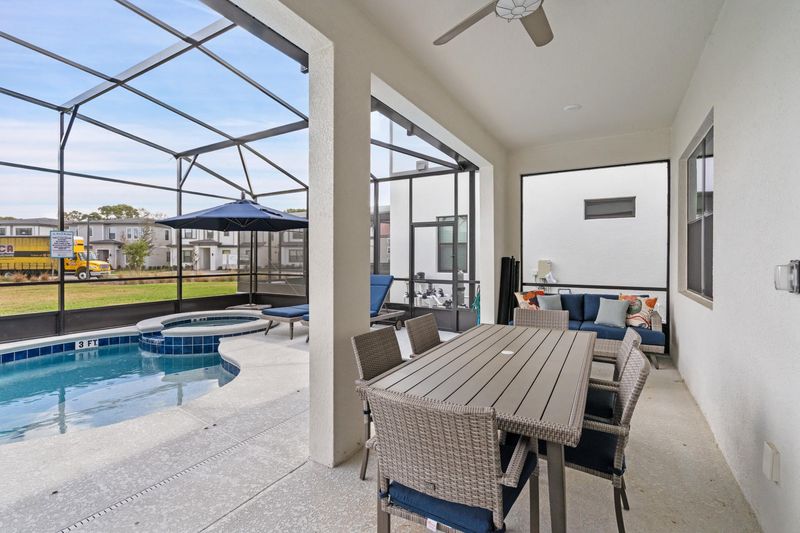 Patio Dining Seats 6