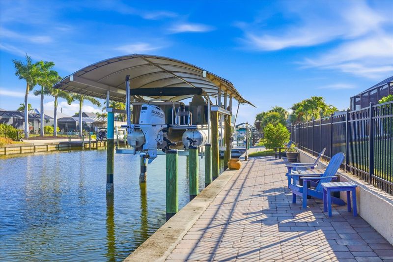 10' x 80' dock with power and water (boat lift is not for guest use)