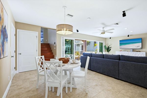 Kitchen table seats 4