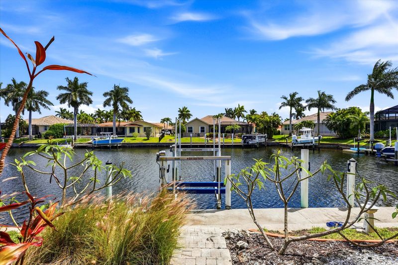 Path leading to boat dock & canal (boat dock not for guest use)