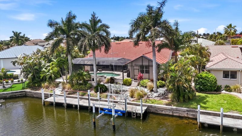 Boat dock (boat dock not for guest use) Dock size: 6' x 64' with water & power
