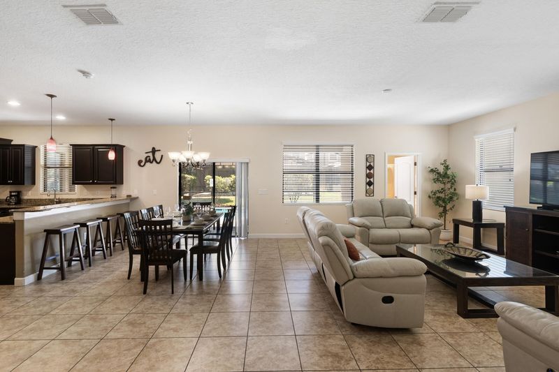Living / Dining